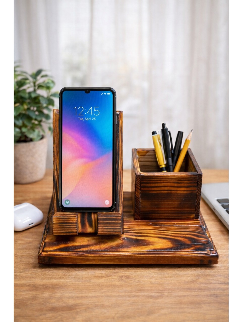 Ahşap Telefon Tutacağı